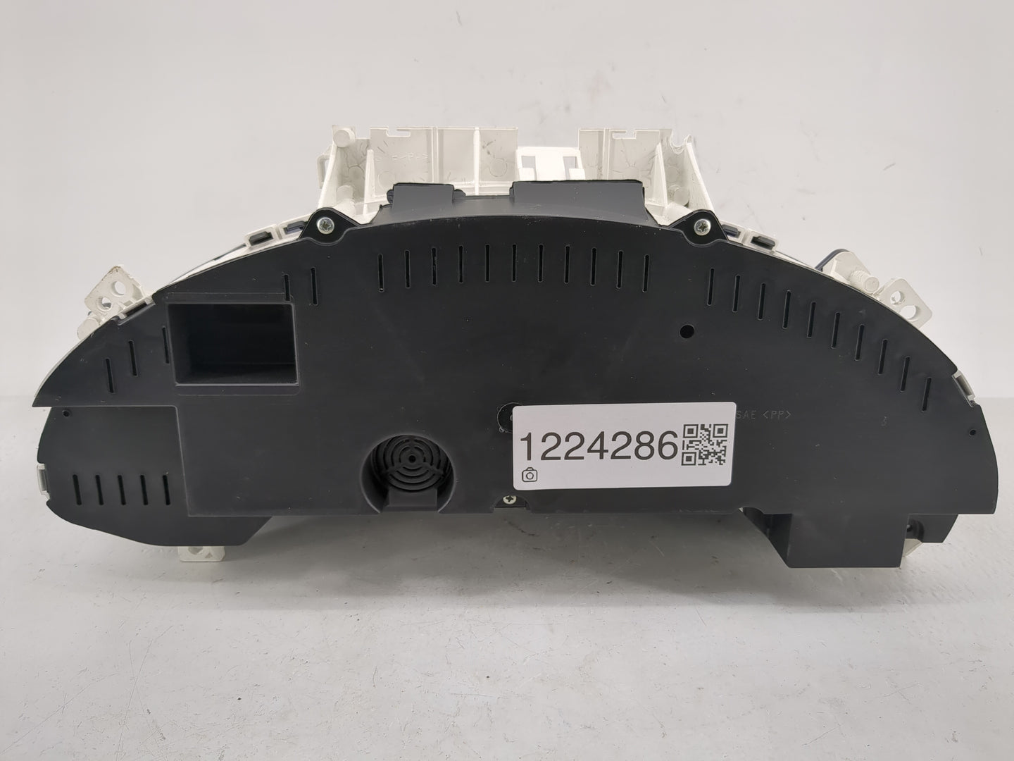 2005 Chrysler Pacifica Instrument Cluster Speedometer Gauges P/N:TN257420-5345 P05082027AH Fits OEM Used Auto Parts - Oemuse
