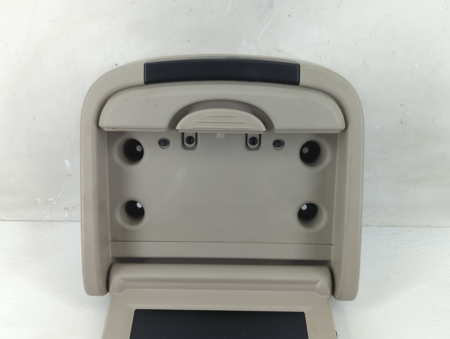 2005-2006 Chrysler Pacifica Information Display Screen - Oemusedautoparts1.com