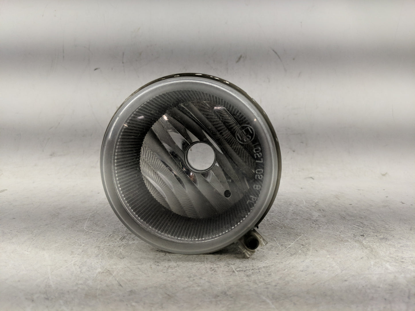 2004-2005 Chrysler Pacifica Passenger Right Oem Front Light Lamp - Oemusedautoparts1.com