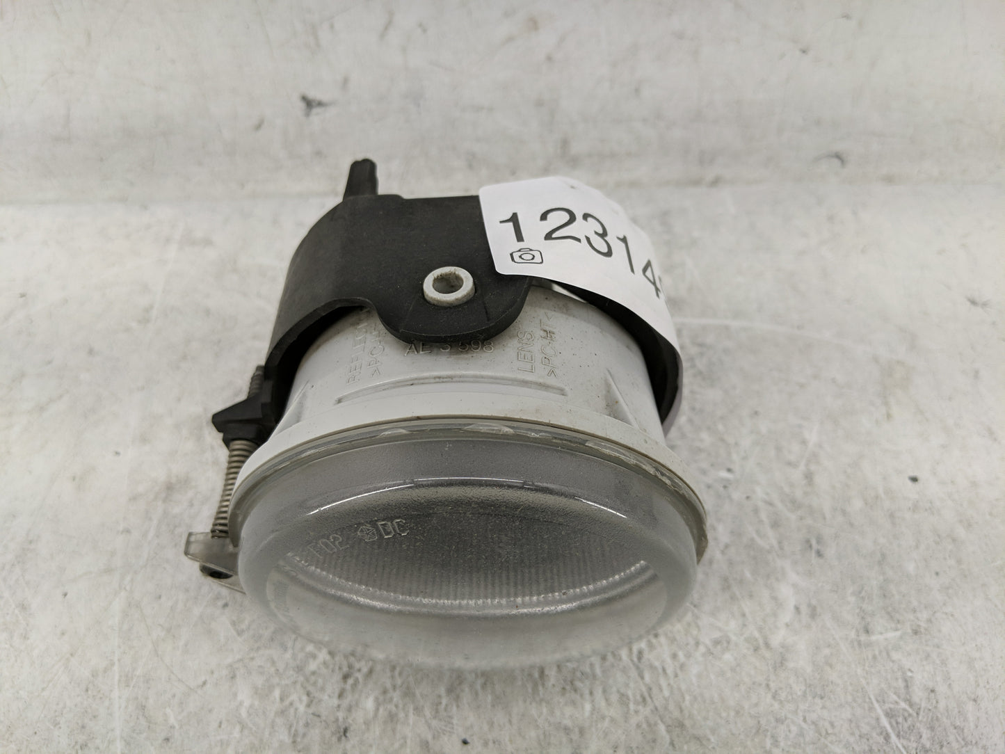 2004-2005 Chrysler Pacifica Driver Left Oem Front Light Lamp - Oemusedautoparts1.com