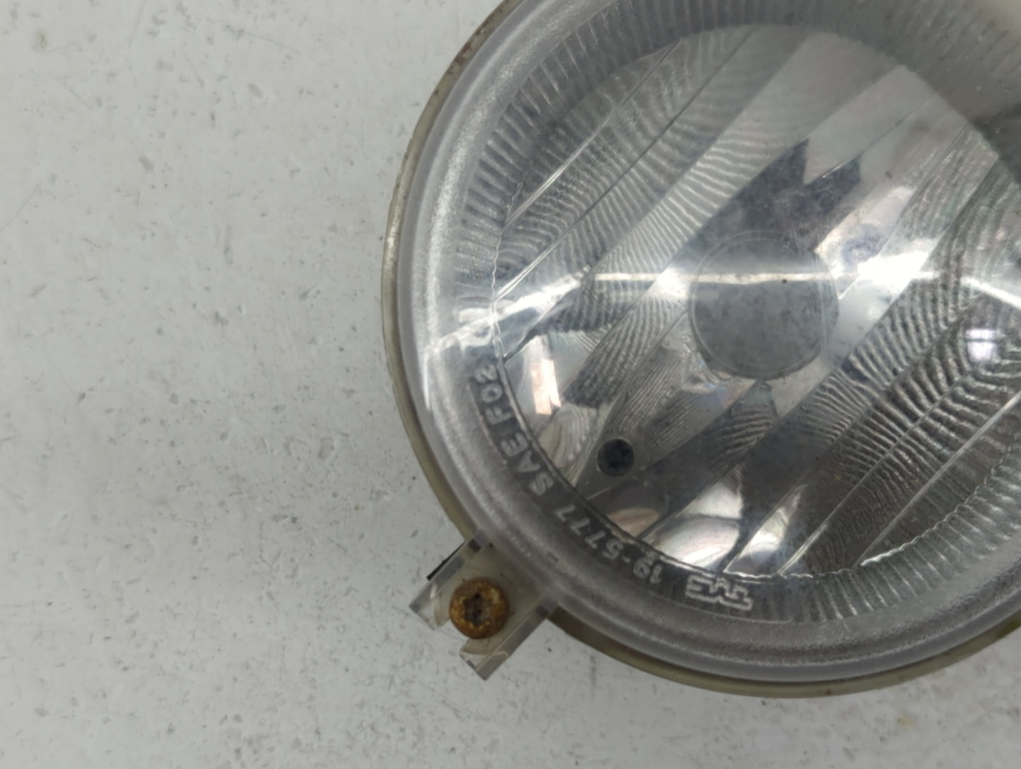 2005-2008 Chrysler Pacifica Driver Left Oem Fog Light Lamp - Oemusedautoparts1.com
