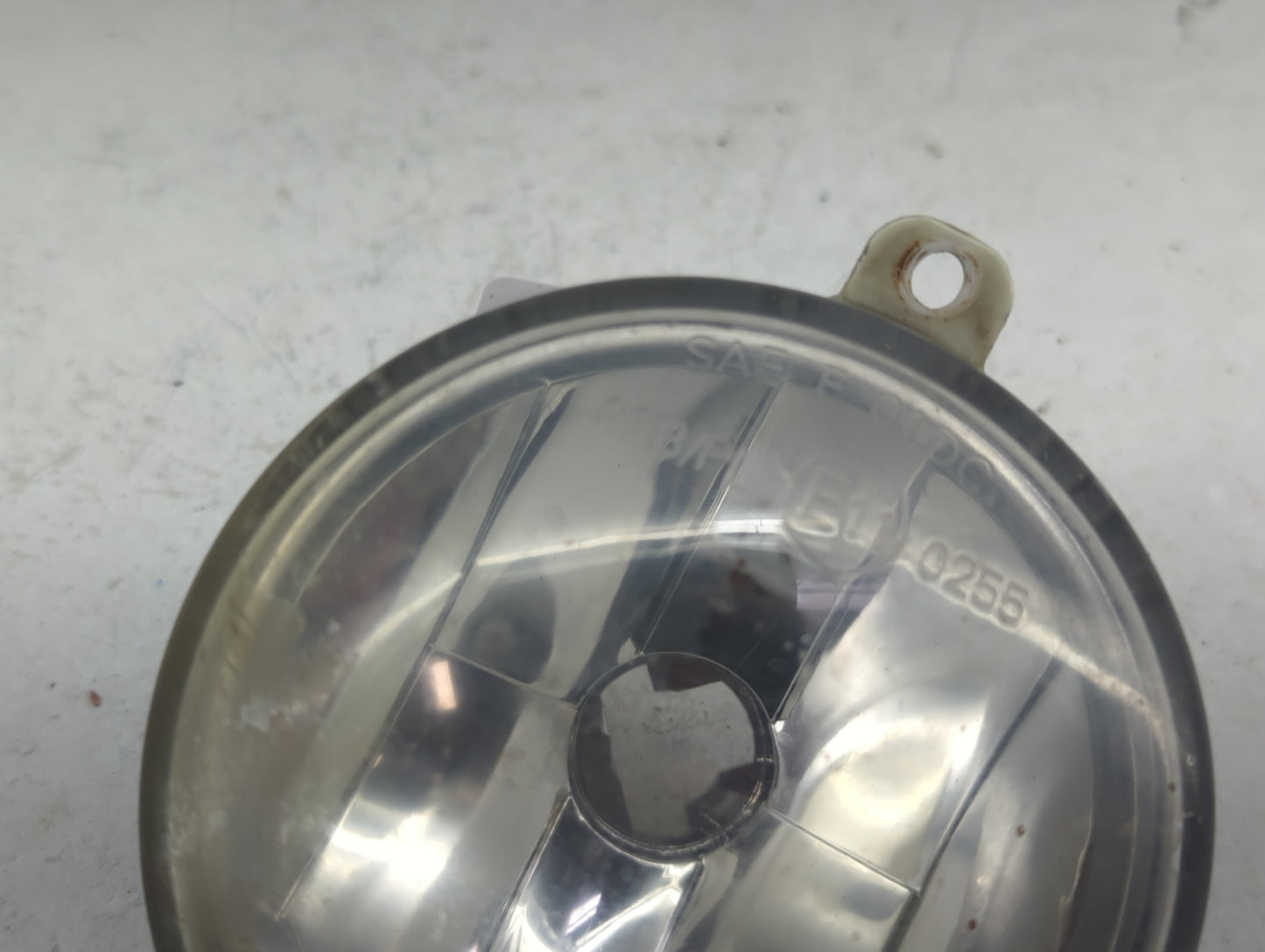 2004-2005 Chrysler Pacifica Passenger Right Oem Fog Light Lamp - Oemusedautoparts1.com