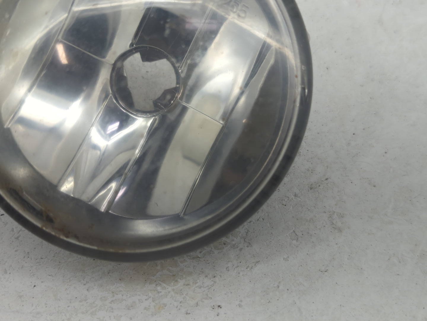 2004-2005 Chrysler Pacifica Passenger Right Oem Fog Light Lamp - Oemusedautoparts1.com