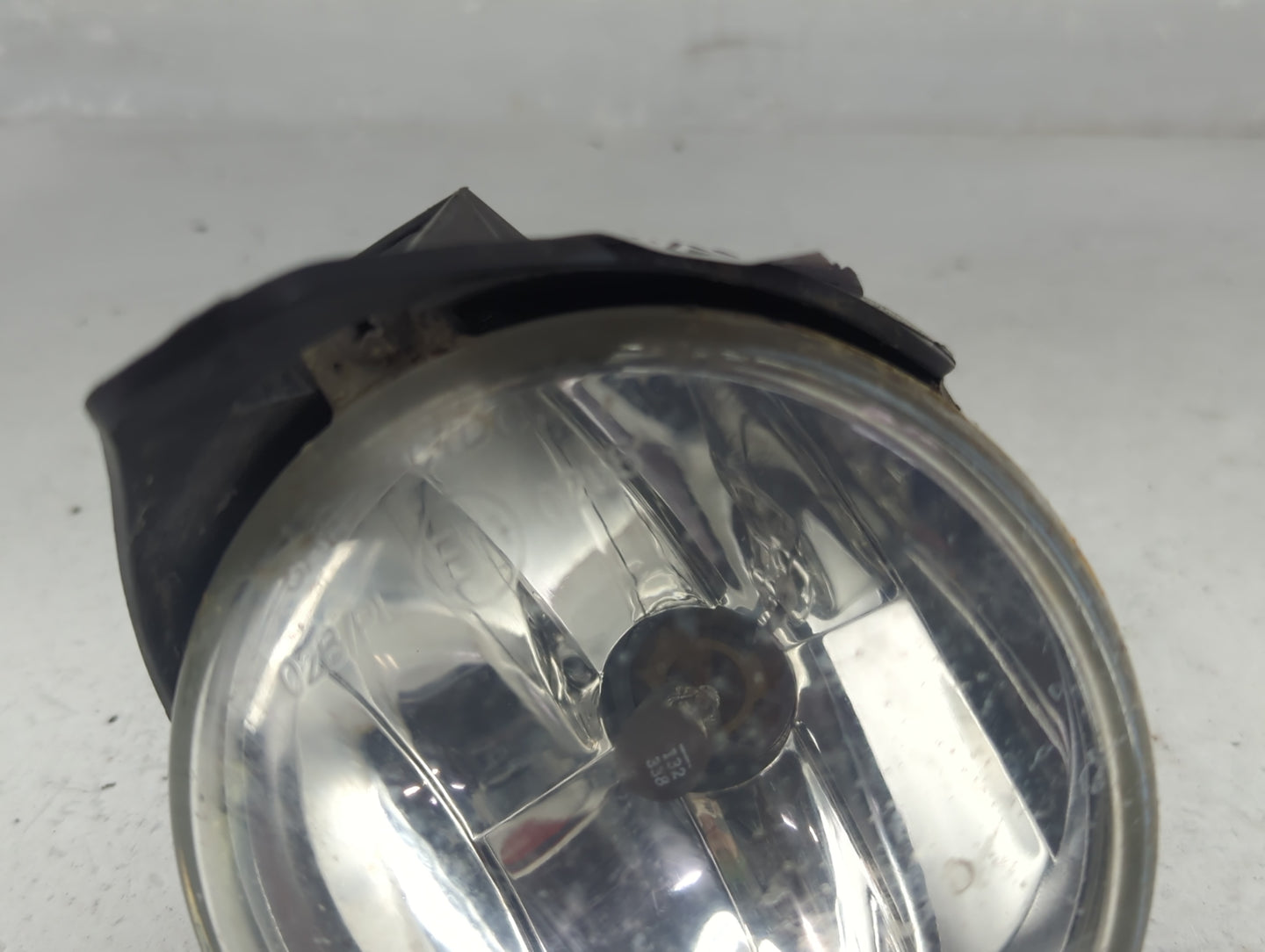 2004-2005 Chrysler Pacifica Passenger Right Oem Fog Light Lamp - Oemusedautoparts1.com