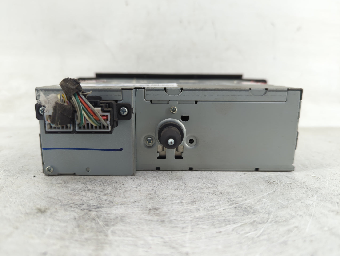 2005 Chrysler Pacifica Radio AM FM Cd Player Receiver Replacement P/N:05094031AA Fits OEM Used Auto Parts - Oemusedautoparts