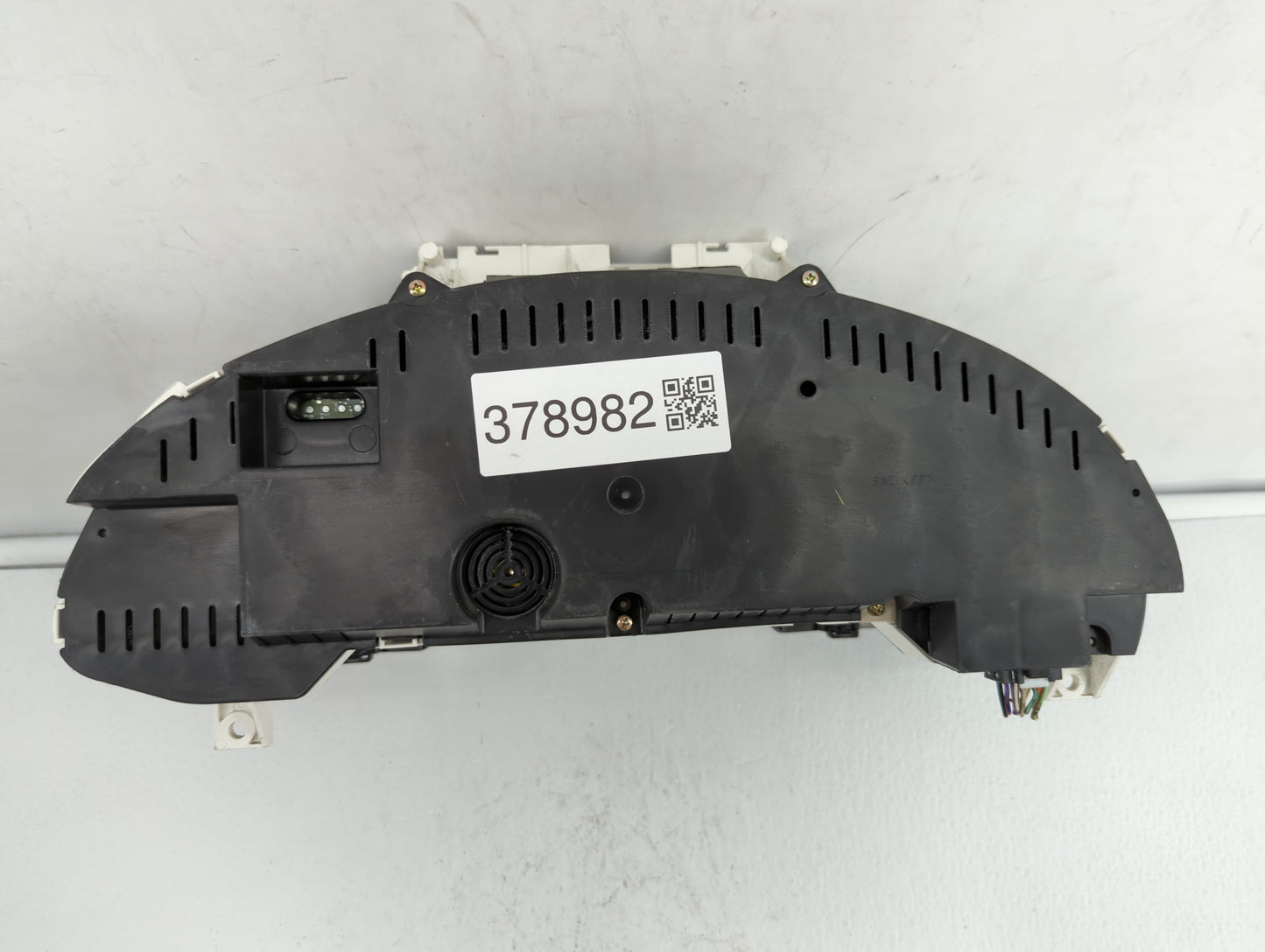 2005 Chrysler Pacifica Instrument Cluster Speedometer Gauges P/N:P05082902AF P05082902AE Fits OEM Used Auto Parts - Oemuseda