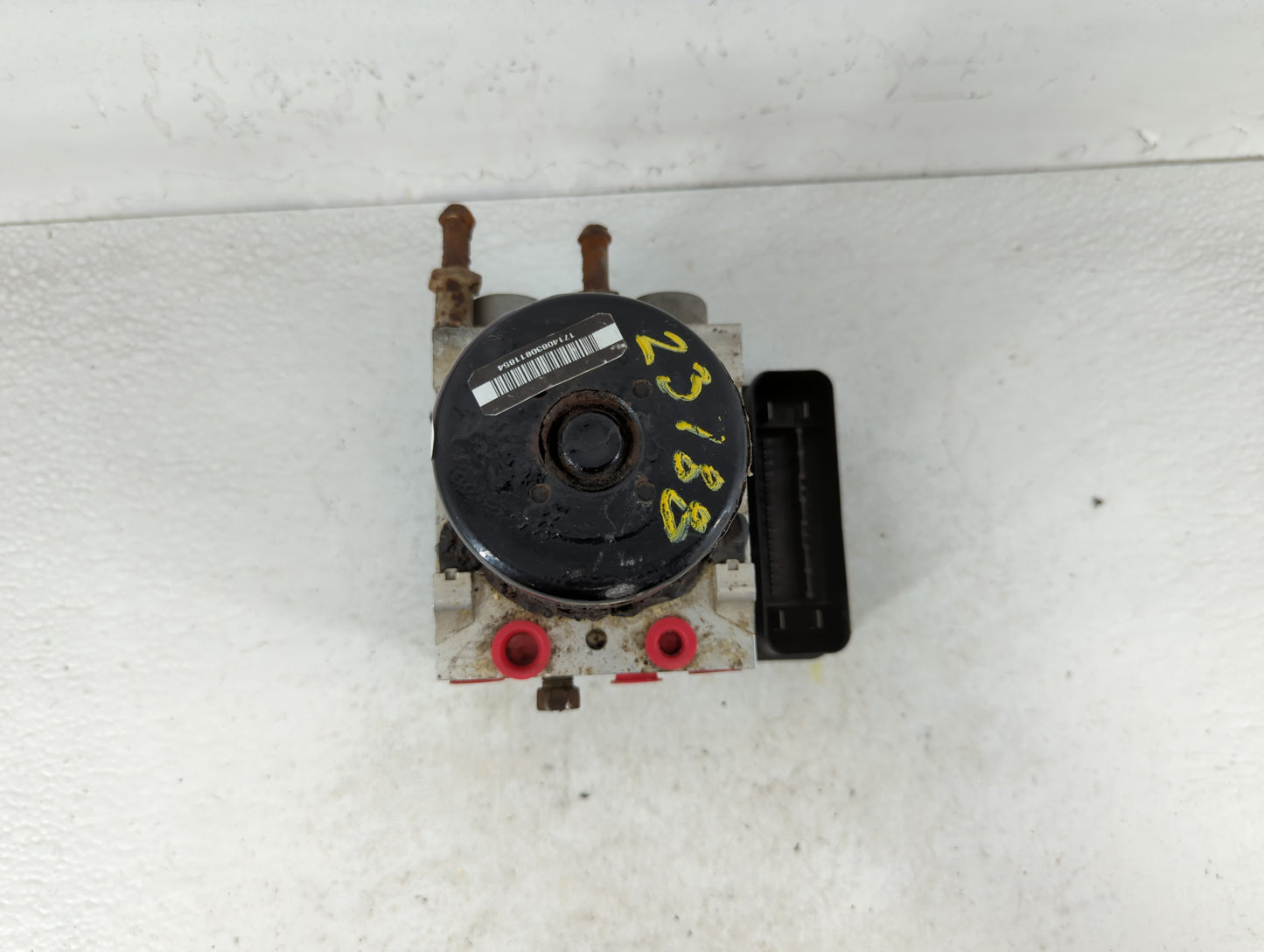 2005-2006 Chrysler Pacifica ABS Pump Control Module Replacement P/N:P04721106AD Fits Fits 2005 2006 OEM Used Auto Parts - Oe