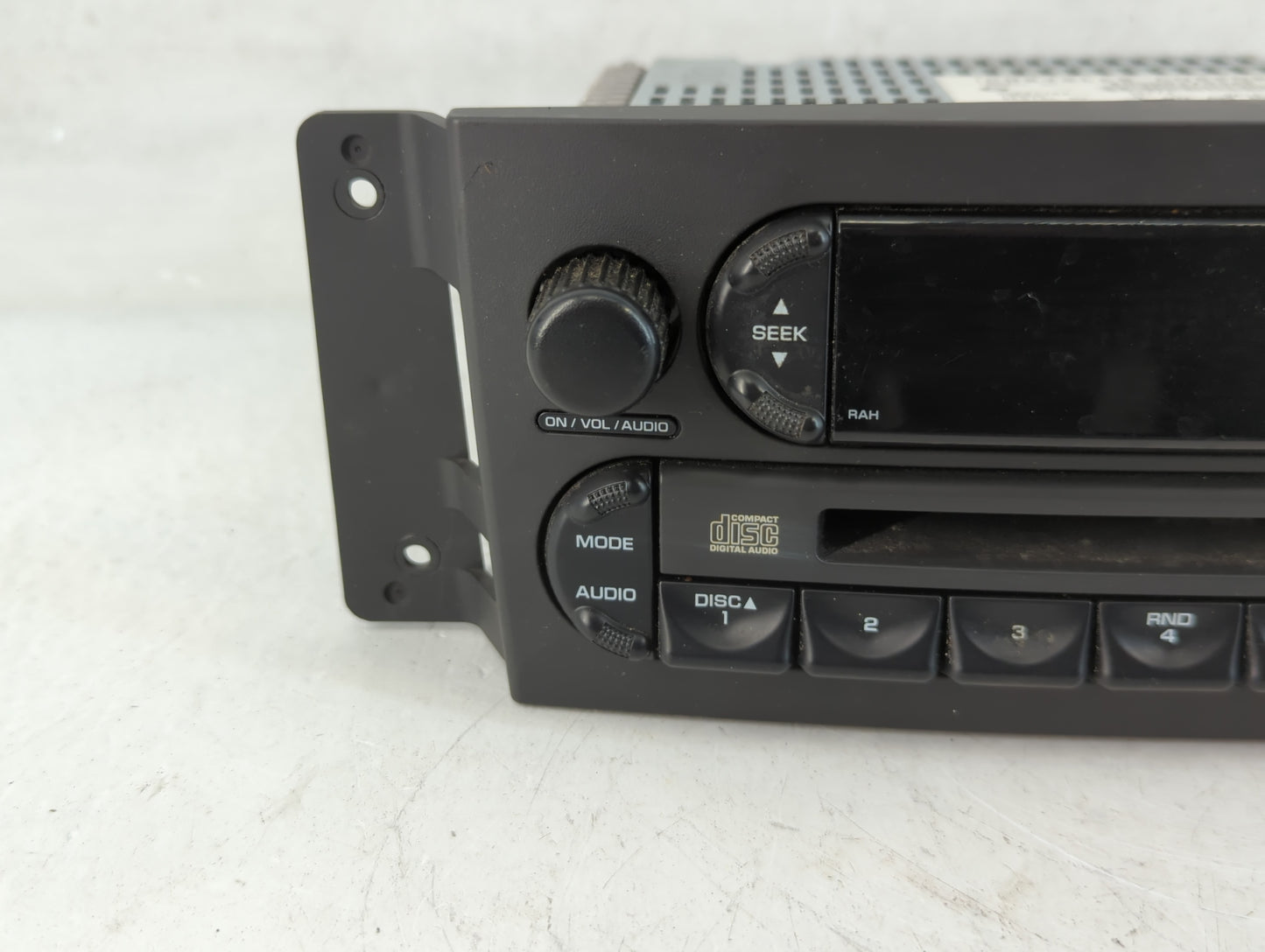 2004-2008 Chrysler Pacifica Radio AM FM Cd Player Receiver Replacement P/N:P05082764AF Fits Fits 2004 2005 2006 2007 2008 OE