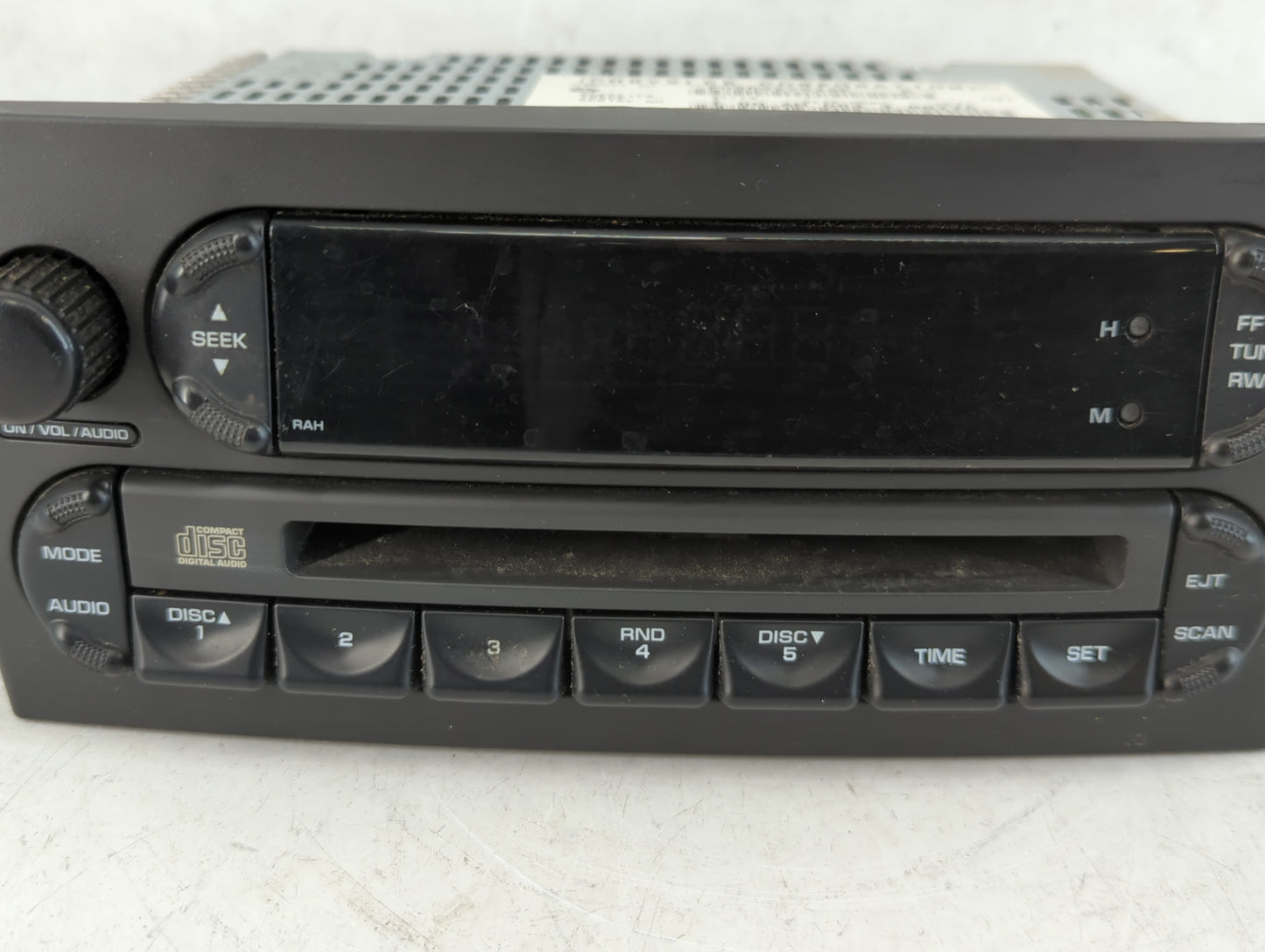 2004-2008 Chrysler Pacifica Radio AM FM Cd Player Receiver Replacement P/N:P05082764AF Fits Fits 2004 2005 2006 2007 2008 OE