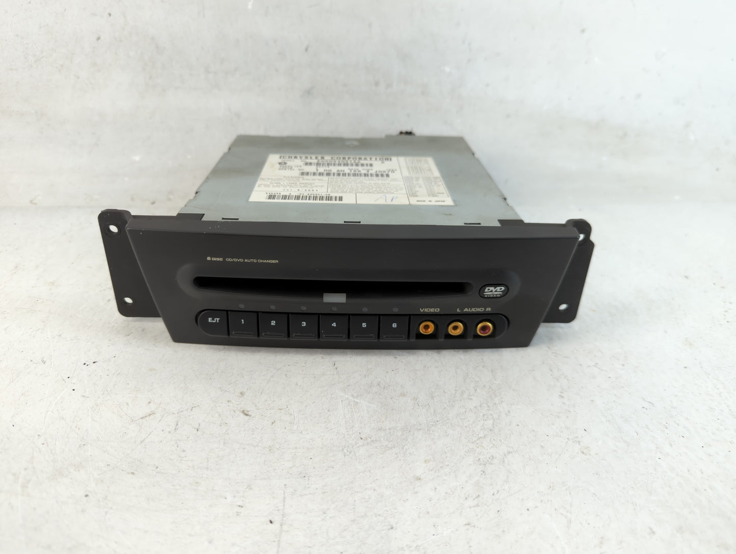 2004-2008 Chrysler Pacifica Information Display Screen - Oemusedautoparts1.com