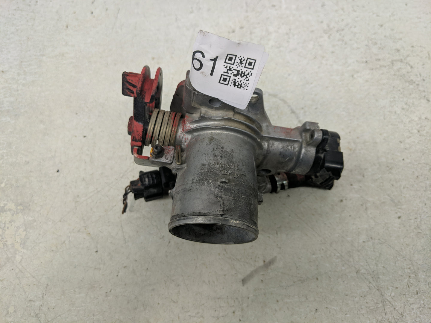 2004-2010 Chrysler Pt Cruiser Throttle Body Fits Fits 2004 2005 2006 2007 2008 2009 2010 OEM Used Auto Parts - Oemusedautopa