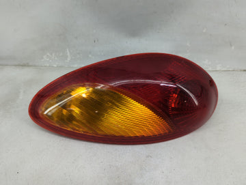 2001-2005 Chrysler Pt Cruiser Tail Light Assembly Passenger Right OEM Fits Fits 2001 2002 2003 2004 2005 OEM Used Auto Parts