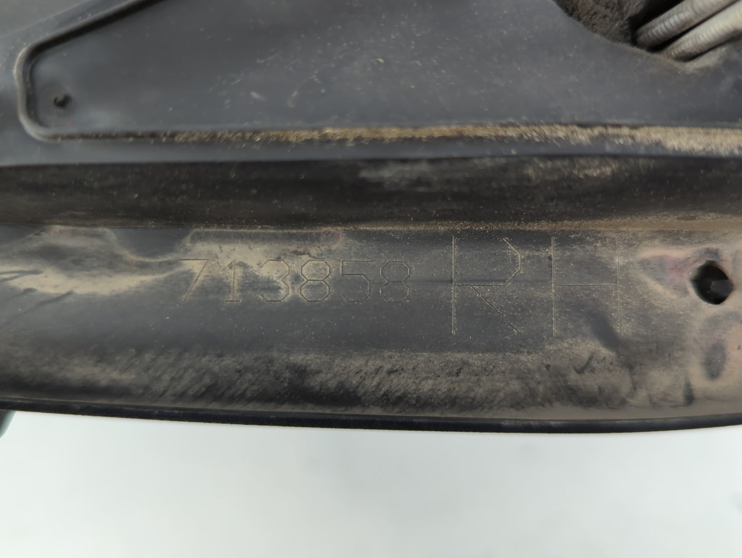 2004-2006 Chrysler Pt Cruiser Passenger Side View Mirror - Right Door Mirror OEM Used - Oemusedautoparts1.com