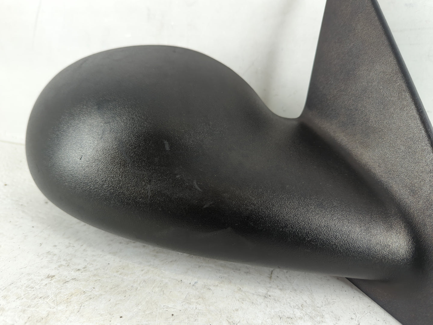 2005 Chrysler Pt Cruiser Passenger Side View Mirror - Right Door Mirror OEM Used - Oemusedautoparts1.com