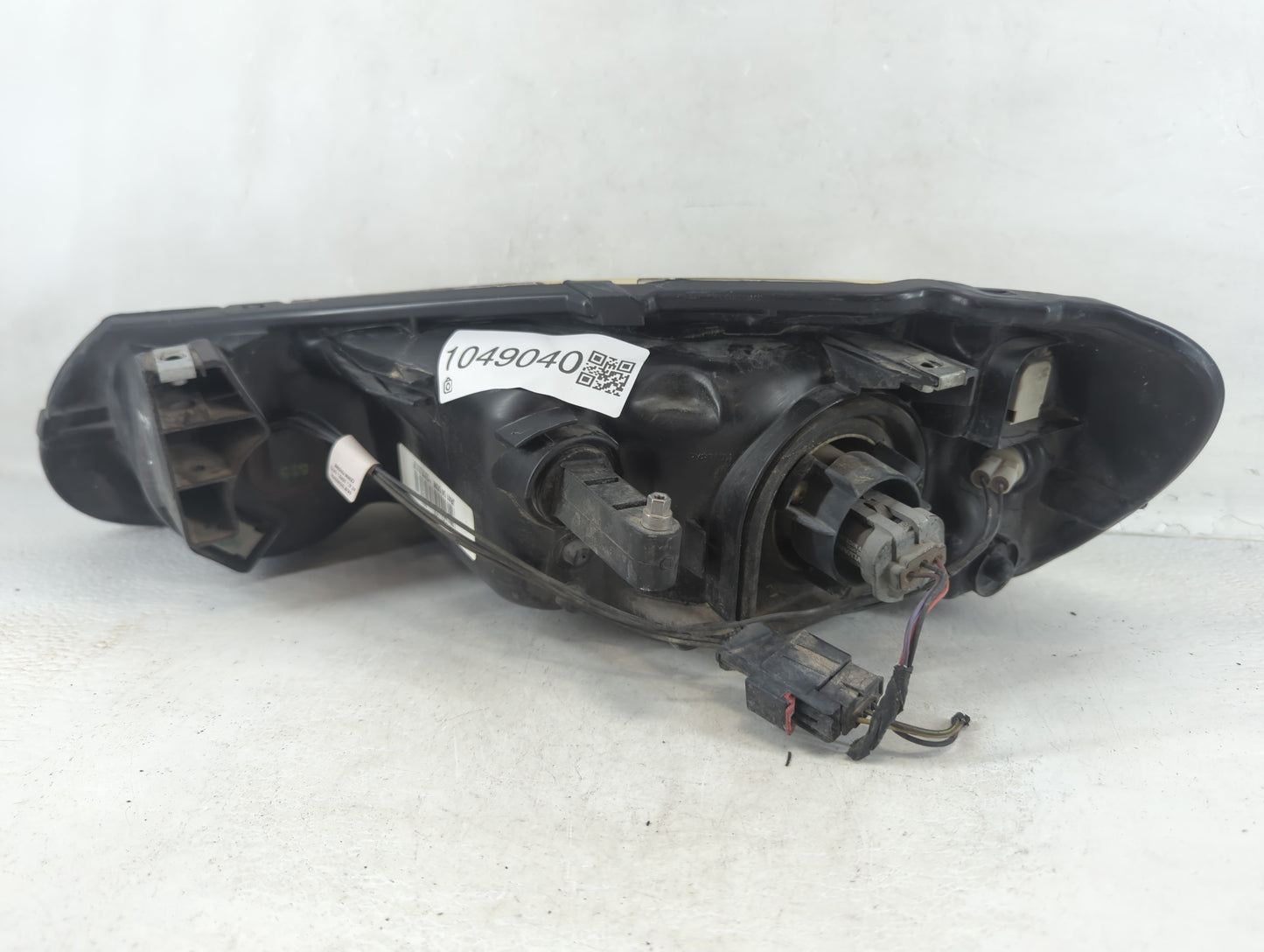 2003-2005 Chrysler Sebring Passenger Right Oem Head Light Headlight Lamp - Oemusedautoparts1.com