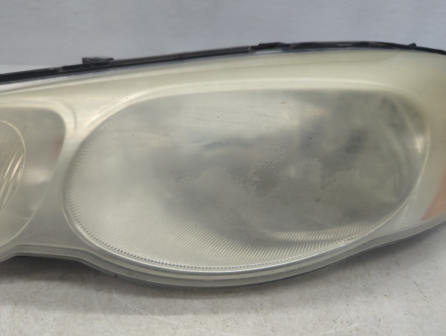 2003-2005 Chrysler Sebring Driver Left Oem Head Light Headlight Lamp - Oemusedautoparts1.com