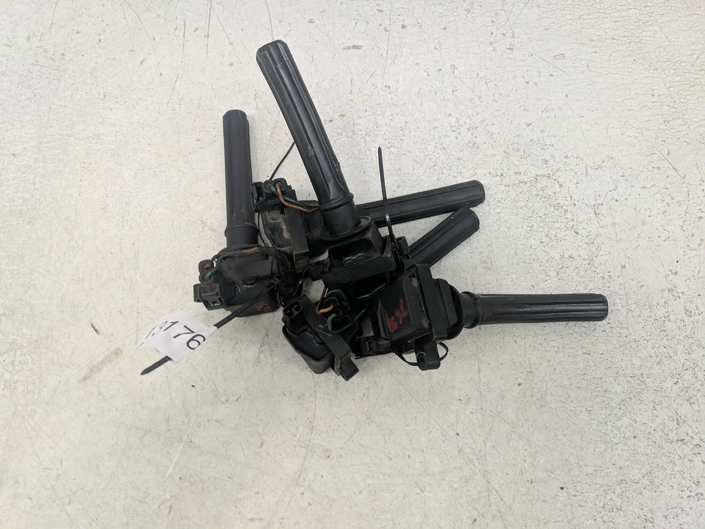 2001-2005 Chrysler Sebring Ignition Coil Igniter Pack - Oemusedautoparts1.com