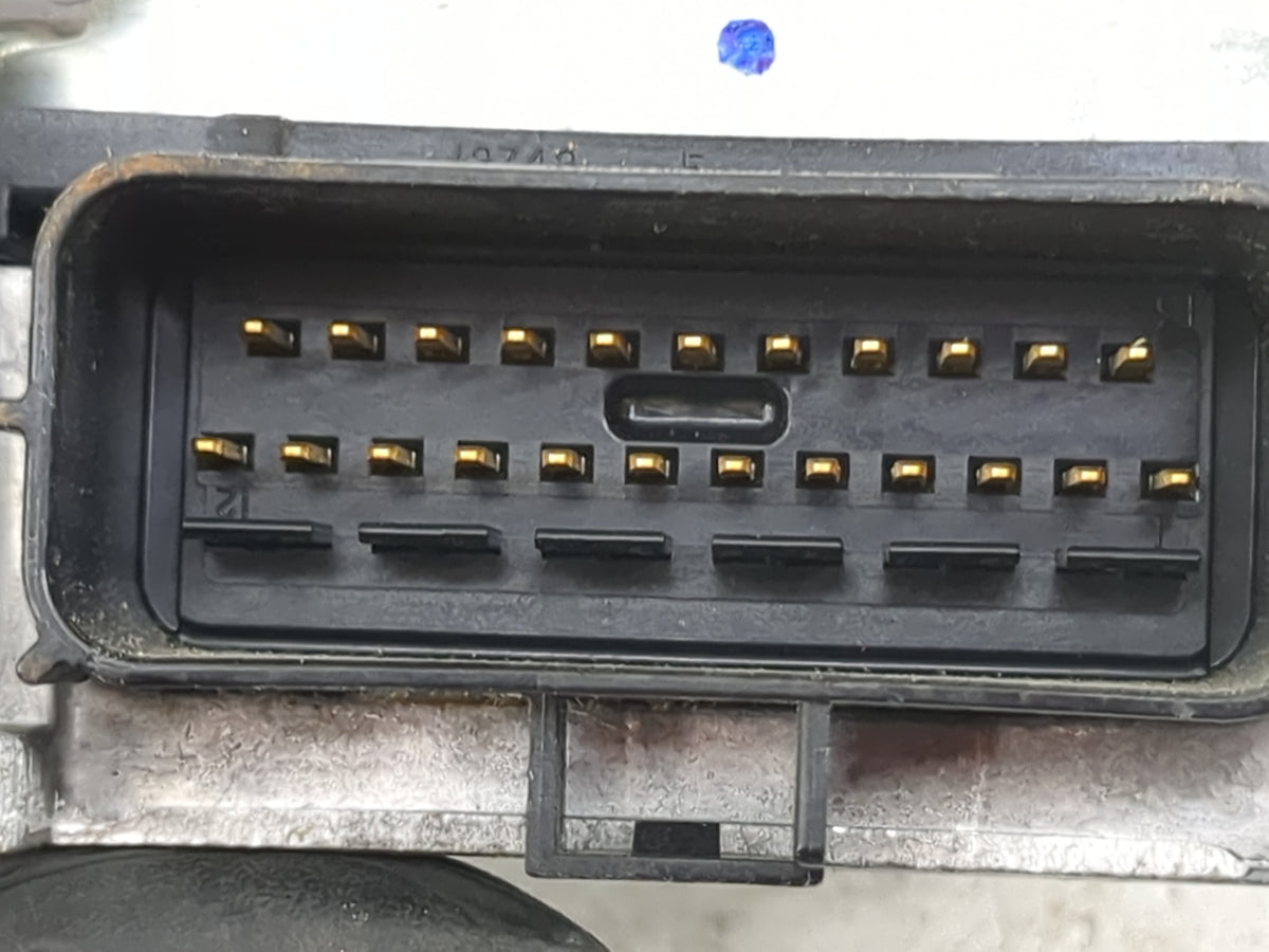 2005-2006 Chrysler Sebring Safety Restraint Srs Airbag Control Module - Oemusedautoparts1.com