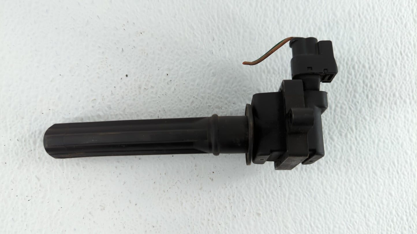 2001-2005 Chrysler Sebring Ignition Coil Igniter Pack - Oemusedautoparts1.com