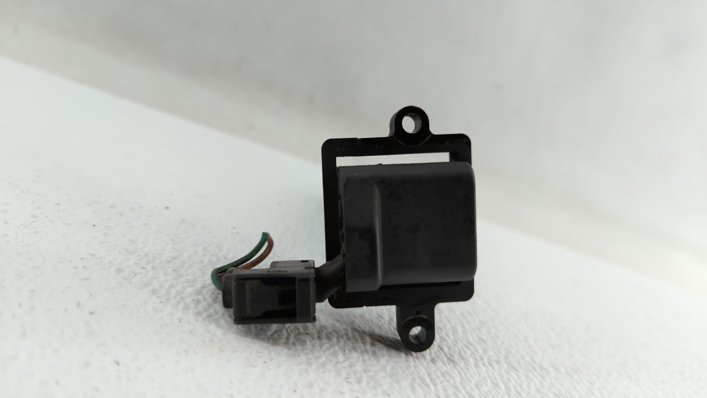 2001-2005 Chrysler Sebring Ignition Coil Igniter Pack - Oemusedautoparts1.com