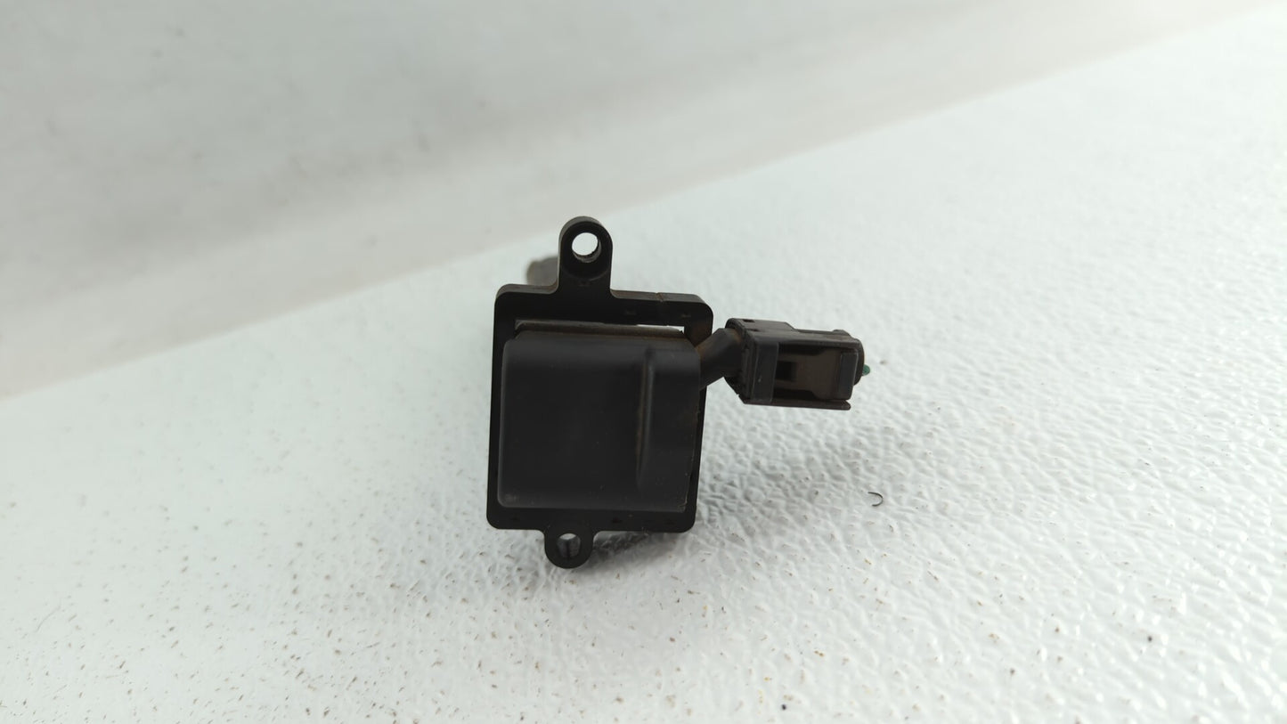 2001-2005 Chrysler Sebring Ignition Coil Igniter Pack - Oemusedautoparts1.com