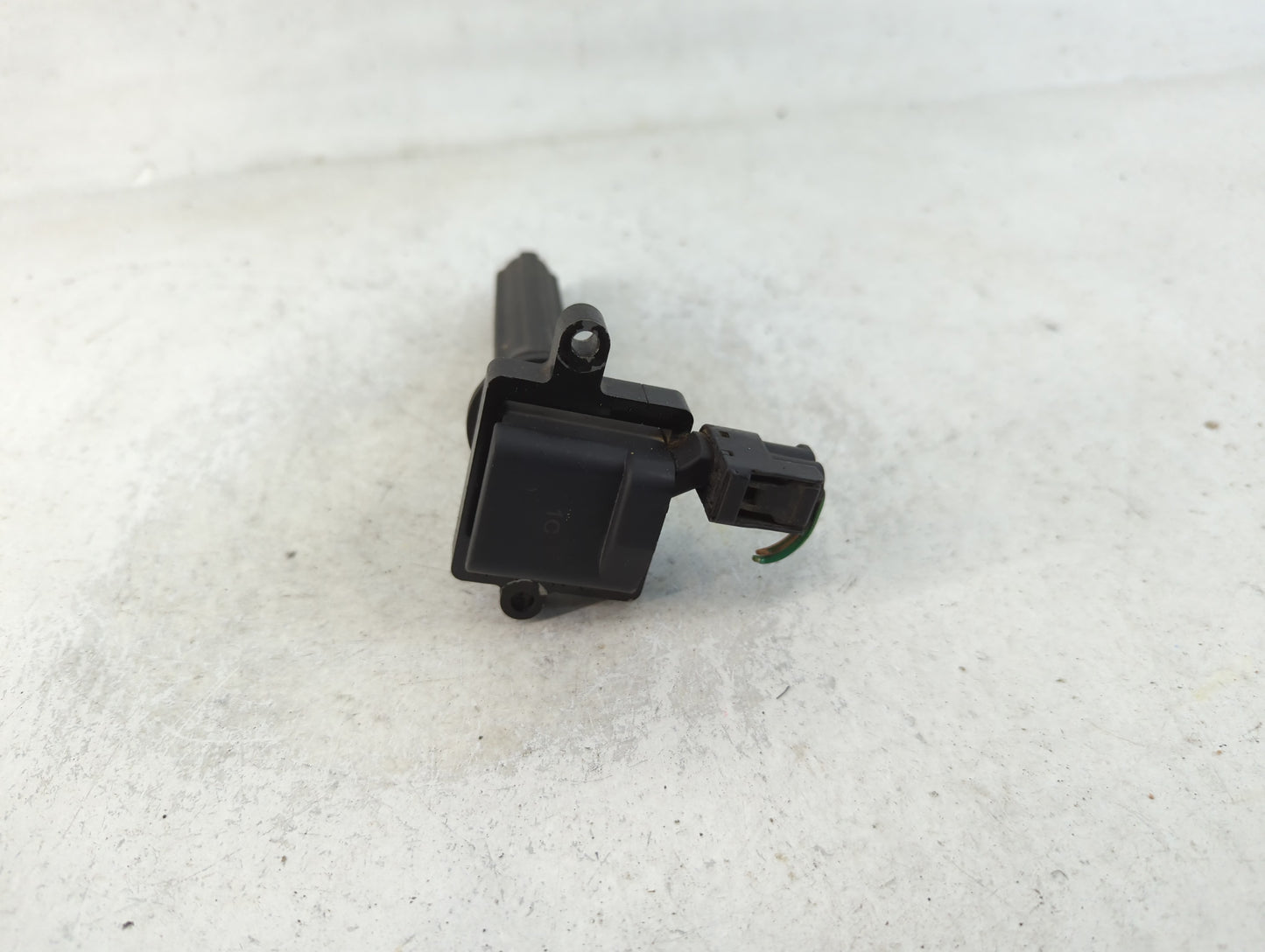 1996-2006 Chrysler Sebring Ignition Coil Igniter Pack - Oemusedautoparts1.com