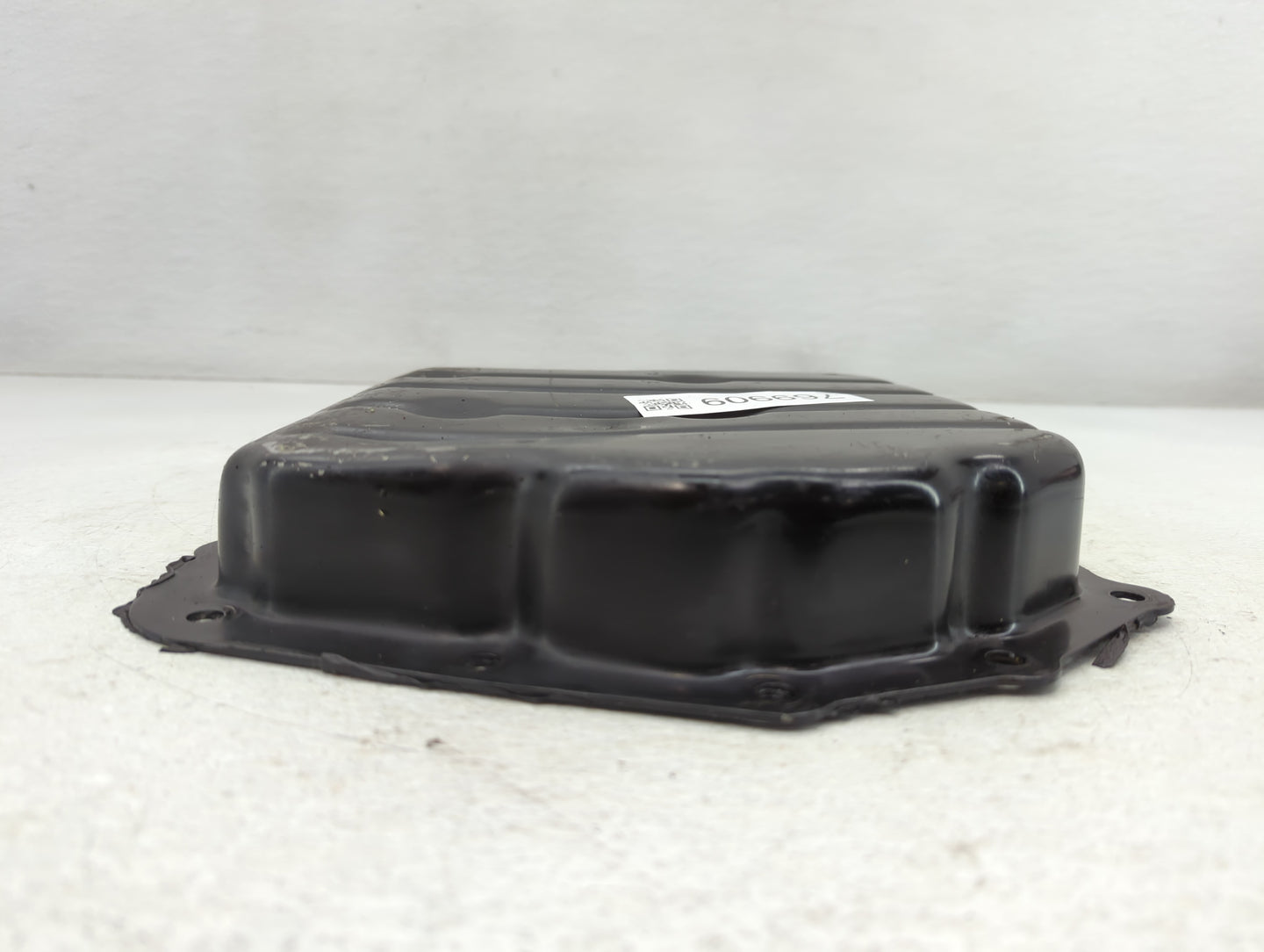 2001-2006 Chrysler Sebring Engine Oil Pan P/N:85 997 Fits Fits 2001 2002 2003 2004 2005 2006 OEM Used Auto Parts - Oemusedau