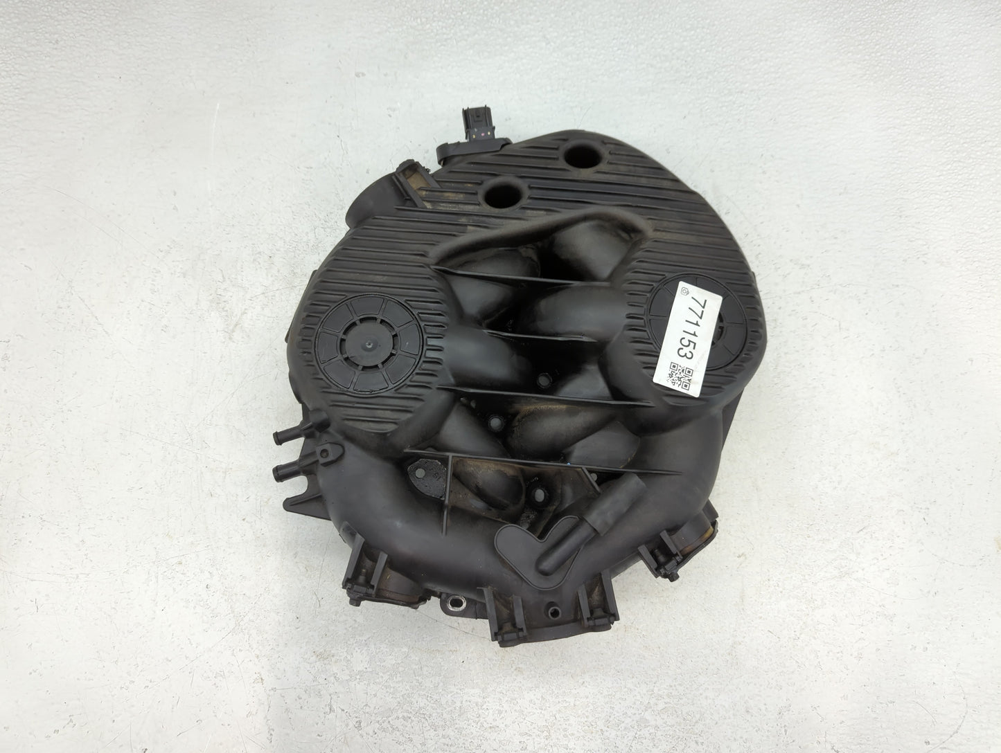 2005-2006 Chrysler Sebring Air Intake Manifold P/N:0511113 5B0 Fits Fits 2005 2006 OEM Used Auto Parts - Oemusedautoparts1.c
