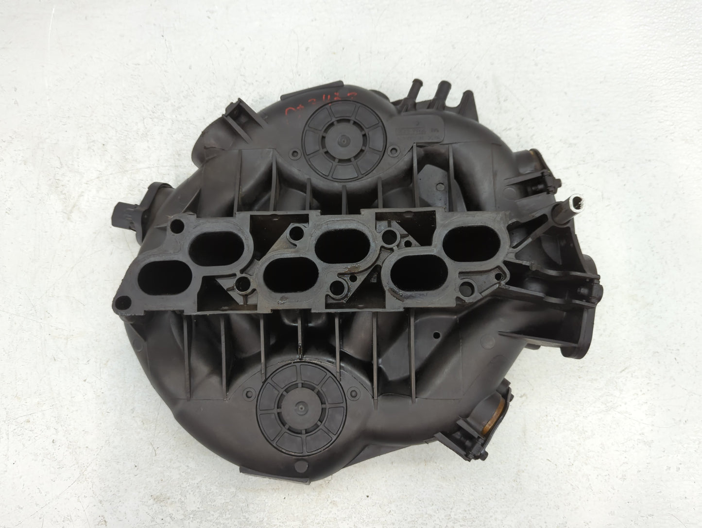 2005-2006 Chrysler Sebring Air Intake Manifold P/N:0511113 5B0 Fits Fits 2005 2006 OEM Used Auto Parts - Oemusedautoparts1.c