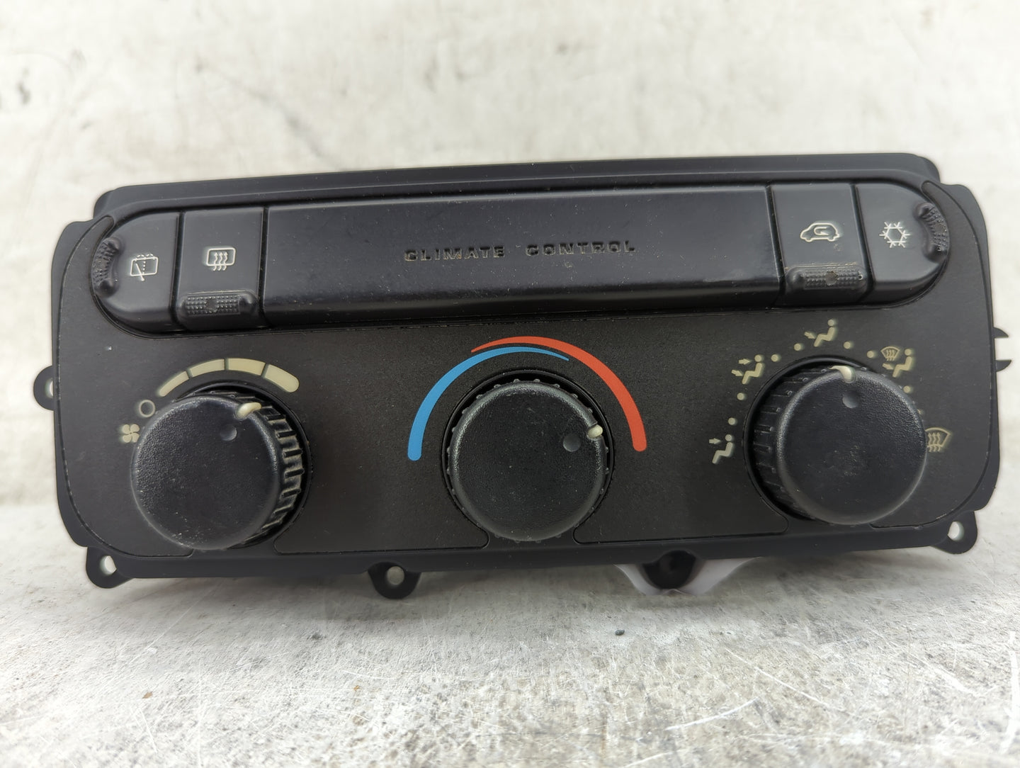 2005 Chrysler Town and Country Climate Control Module Temperature AC/Heater Replacement P/N:05134625AA 75132 Fits OEM Used A