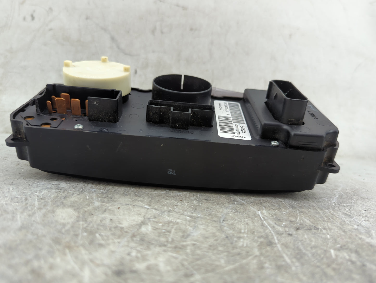 2005 Chrysler Town and Country Climate Control Module Temperature AC/Heater Replacement P/N:05134625AA 75132 Fits OEM Used A