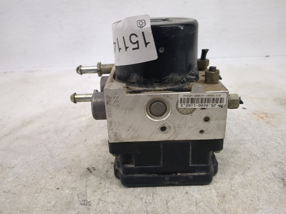 2005 Chrysler Town and Country Anti-Lock Brake ABS Pump Module Actuator OEM P/N:25.0206-1102.3 25.0955.299R Fits OEM Used Au