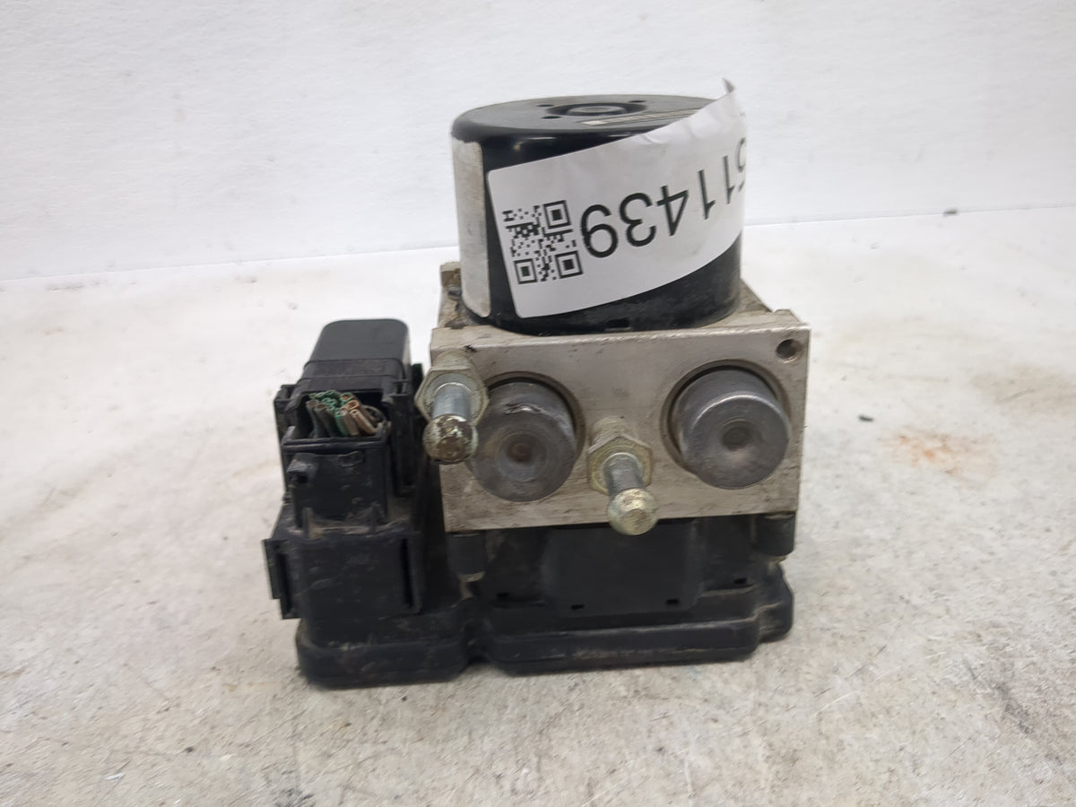 2005 Chrysler Town and Country Anti-Lock Brake ABS Pump Module Actuator OEM P/N:25.0206-1102.3 25.0955.299R Fits OEM Used Au