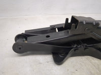 2005 Chrysler Town And Country Spare Scissor Car Jack - Oemusedautoparts1.com