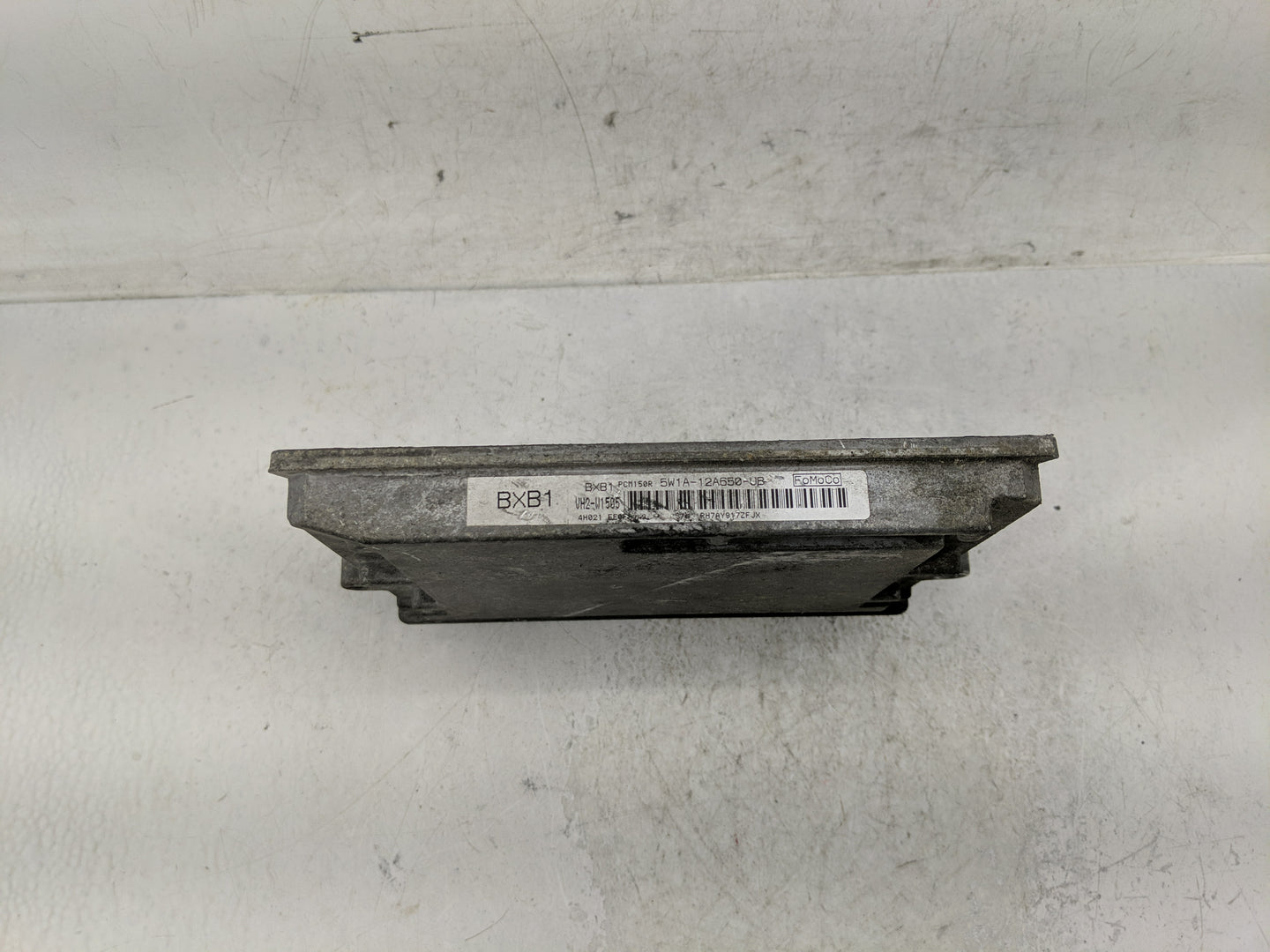2005 Chrysler Town & Country PCM Engine Control Computer ECU ECM PCU OEM P/N:5W1A-12A650-UB Fits OEM Used Auto Parts - Oemus