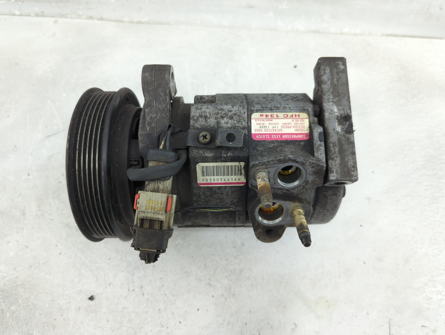 2005-2007 Chrysler Town & Country Air Conditioning A/c Ac Compressor Oem - Oemusedautoparts1.com