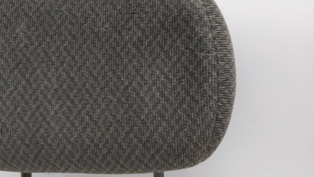 2005-2007 Chrysler Town & Country Headrest Head Rest Front Driver Passenger Seat Fits Fits 2005 2006 2007 OEM Used Auto Part