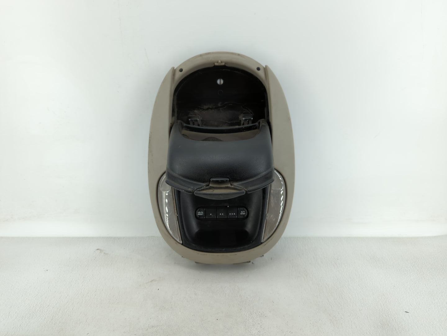 2005 Chrysler Town & Country Overhead Roof Console - Oemusedautoparts1.com