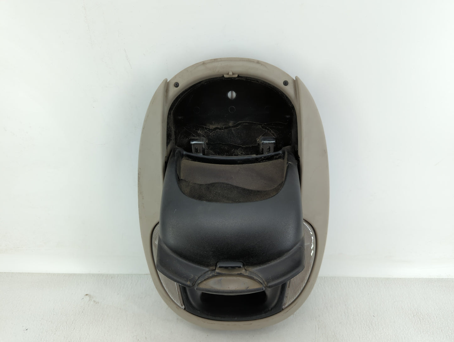 2005 Chrysler Town & Country Overhead Roof Console - Oemusedautoparts1.com