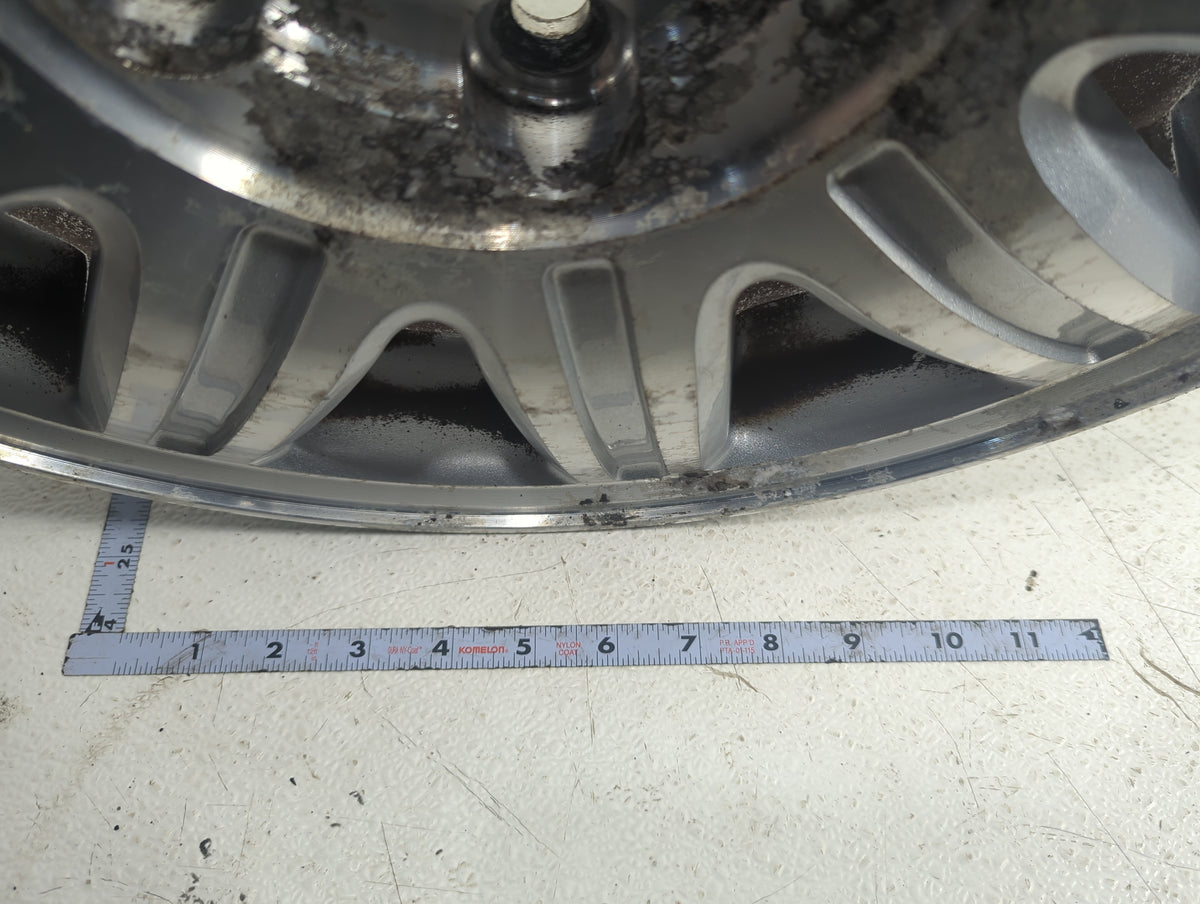 2004-2007 Chrysler Town & Country Oem Wheel Rim 5043497 - Oemusedautoparts1.com