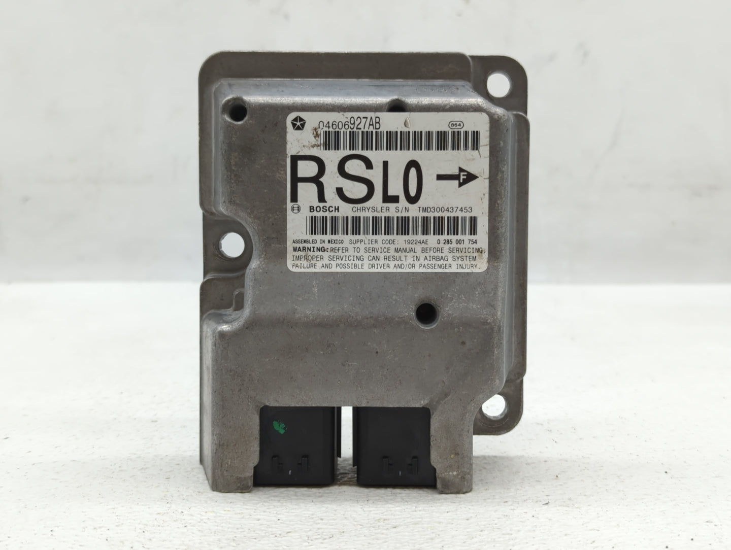 2005 Chrysler Town & Country Chassis Control Module Ccm Bcm Body Control - Oemusedautoparts1.com