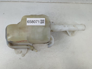 2004 Chrysler Town & Country Windshield Washer Fluid Reservoir Bottle Oem - Oemusedautoparts1.com