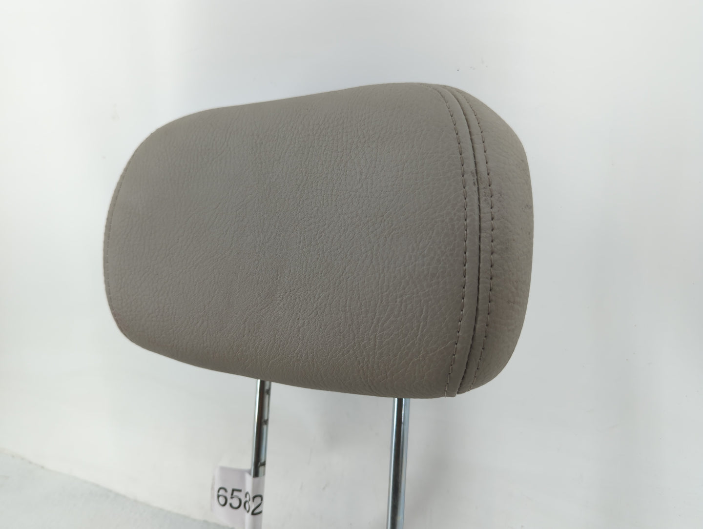 2005-2007 Chrysler Town & Country Headrest Head Rest Front Driver Passenger Seat Fits Fits 2005 2006 2007 OEM Used Auto Part