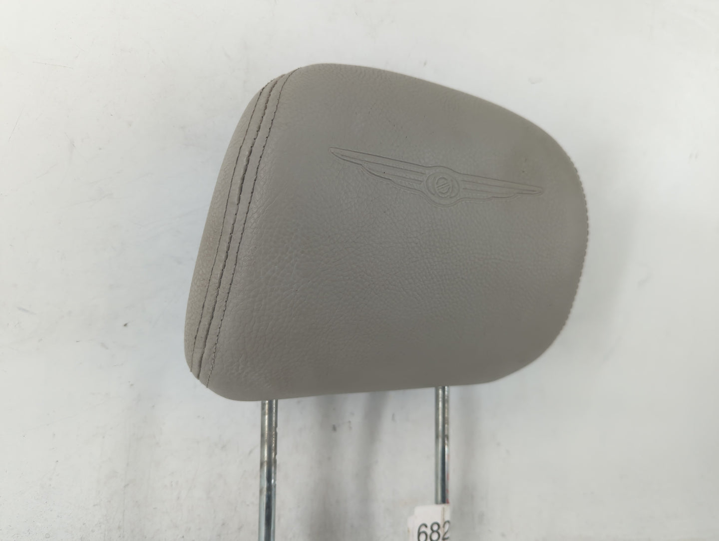2005-2007 Chrysler Town & Country Headrest Head Rest Rear Seat Light Grey - Oemusedautoparts1.com