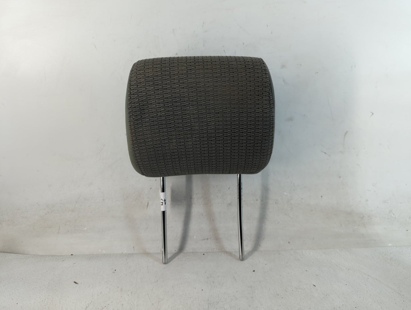 2005-2007 Chrysler Town & Country Headrest Head Rest Front Driver Passenger Seat Fits Fits 2005 2006 2007 OEM Used Auto Part