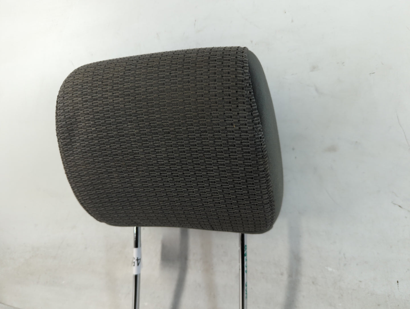 2005-2007 Chrysler Town & Country Headrest Head Rest Front Driver Passenger Seat Fits Fits 2005 2006 2007 OEM Used Auto Part