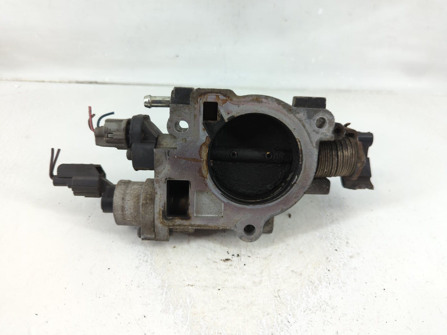 2003-2007 Dodge Caravan Throttle Body Fits Fits 2003 2004 2005 2006 2007 OEM Used Auto Parts - Oemusedautoparts1.com