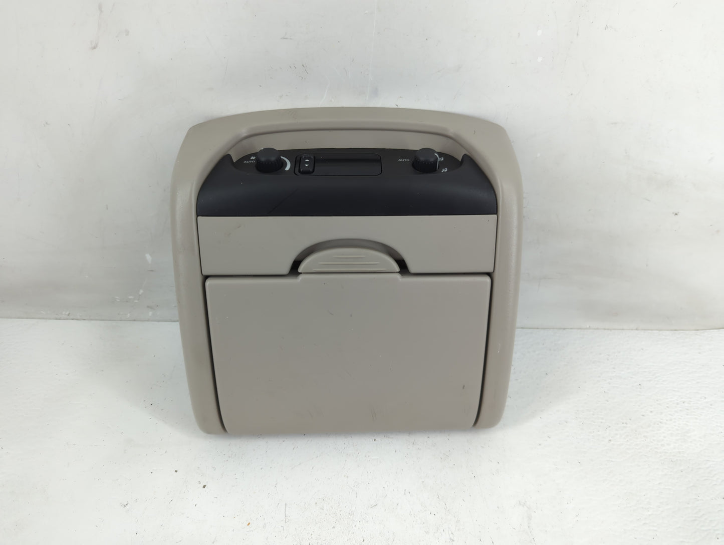 2005-2006 Dodge Caravan Information Display Screen - Oemusedautoparts1.com