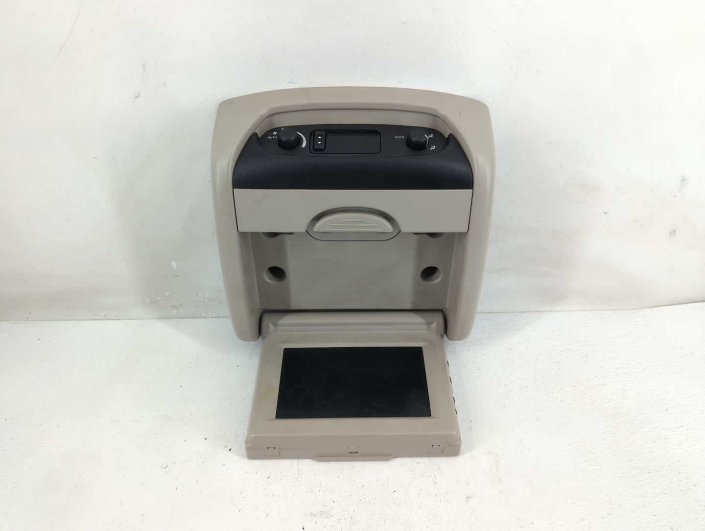 2005-2006 Dodge Caravan Information Display Screen - Oemusedautoparts1.com