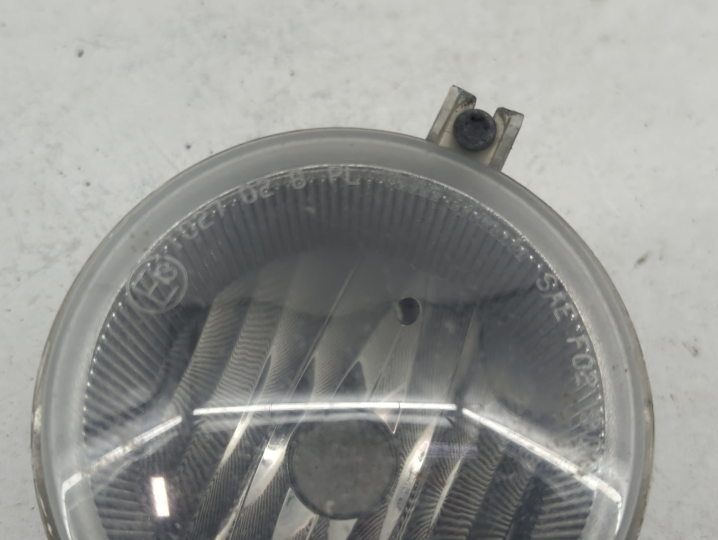 2005-2007 Dodge Caravan Passenger Right Oem Fog Light Lamp - Oemusedautoparts1.com